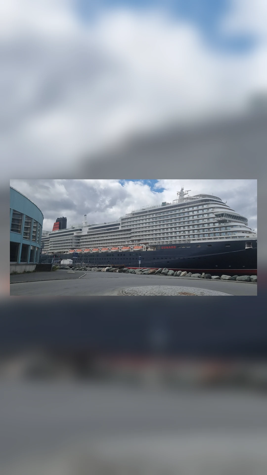 Queen Anne cruise ship